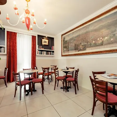 Budget Rooms Des Arts-3