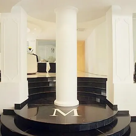 M Glamour Hotel-2