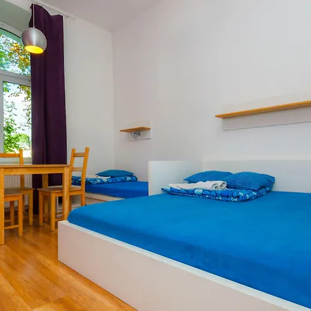 Atlantis Hostel-3
