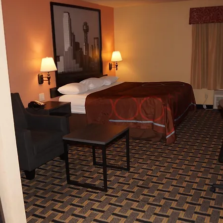 Super 8 By Wyndham Farmers Branch/North Dallas-2
