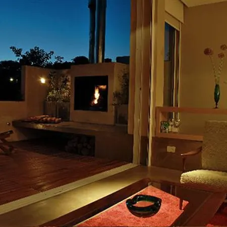 Home Hotel-2