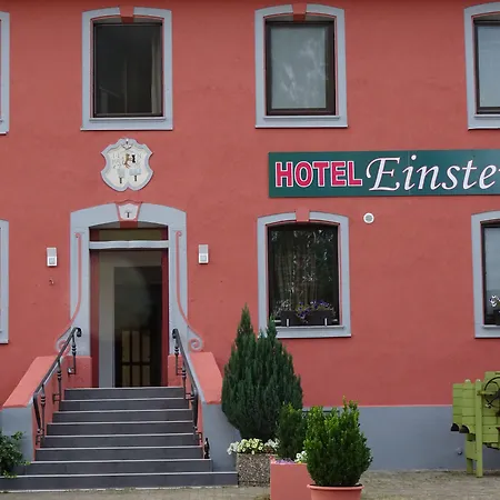 Hotel Einstein-2