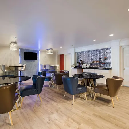 Surestay Hotel By Best Western Tuscaloosa Southeast-2