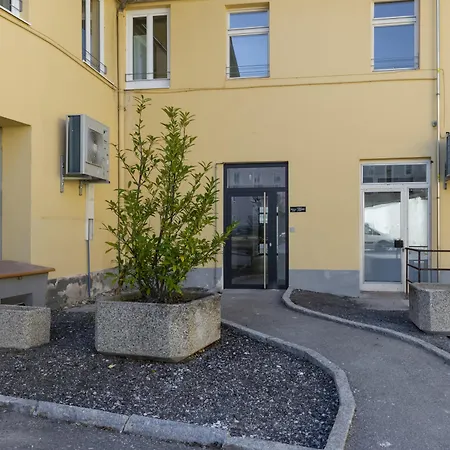 limehome Villach Kirchenplatz-2
