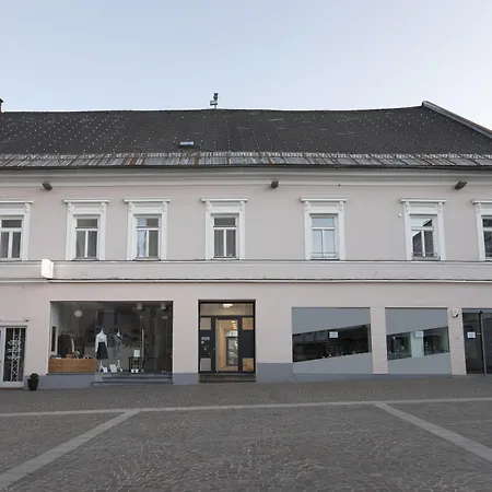 limehome Villach Kirchenplatz-3
