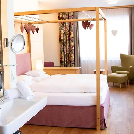 Hotel Walserberg-3