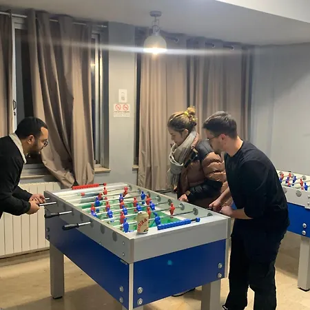 Lion University & Youth Hostel Milano-3