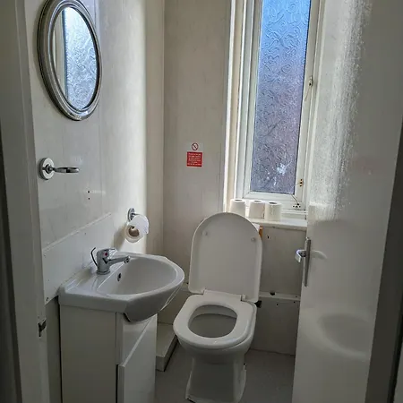 Fern Villa Hotel - Albert Road-2