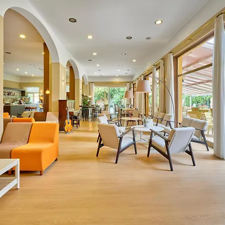 Hotel Bisesti ***S-2
