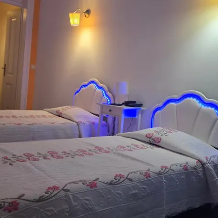 Cenario Catita Hostel-2