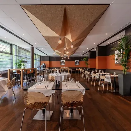 Doubletree By Hilton Paris Boulogne-2