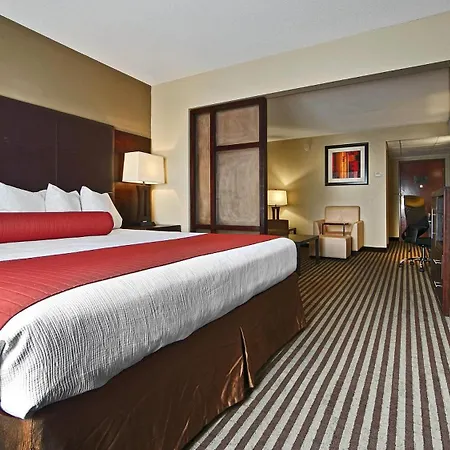 Comfort Inn & Suites Copley Akron-3