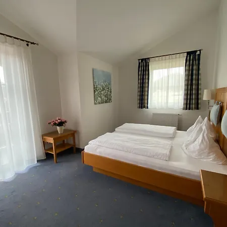 Apart-Pension Wesenauerhof-3