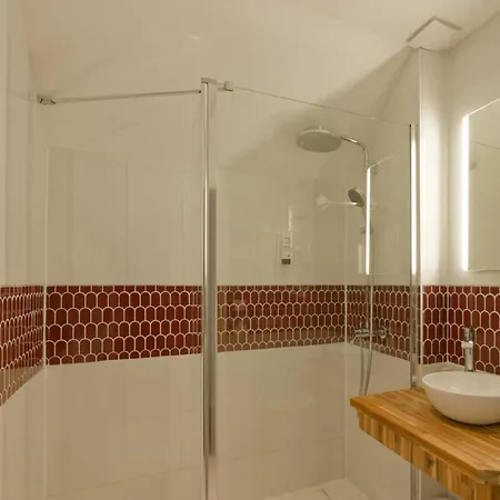 La glycine hotel, spa et bien-être-2
