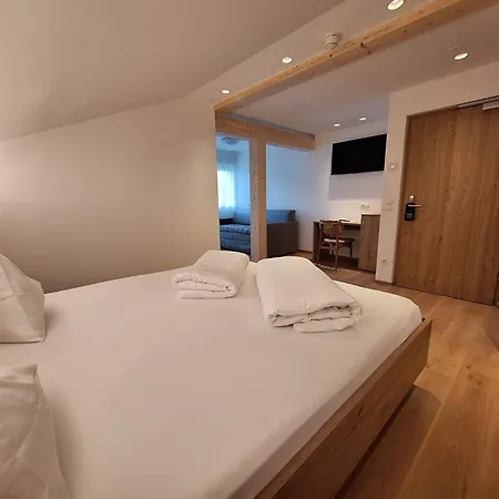 Hotel Poernbacher-2