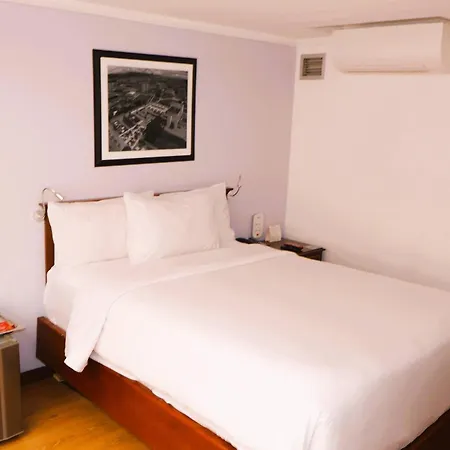 Radisson Bogota Metrotel-3