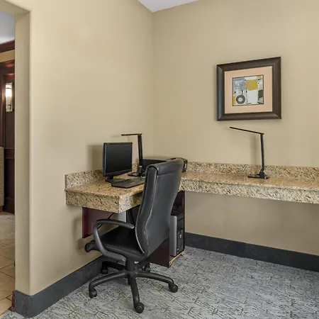 Best Western Plus Chalmette Hotel-3