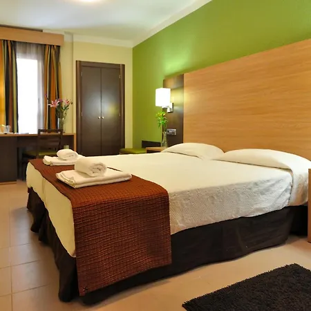 Hostal Ballesta-3