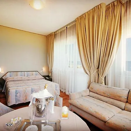 Hotel Bristol-3