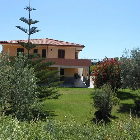 Bed And Breakfast Le Camelie-3