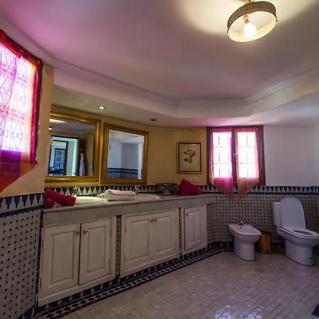 Riad Damia Suite & Spa-2