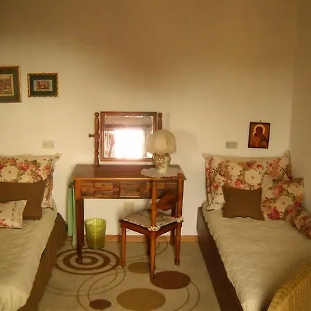 B&B Anna-2