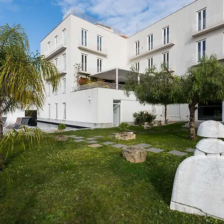 Apartments Pateo - Lisbon Lounge Suites-2