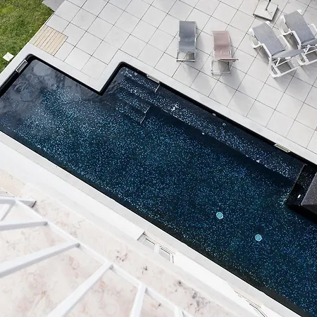 Apartments Pateo - Lisbon Lounge Suites-3