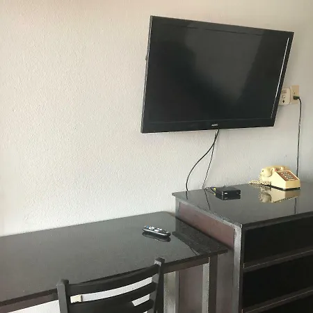 Guest Inn-3