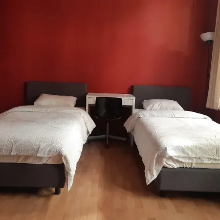 Rentbynight Aparthotel-2