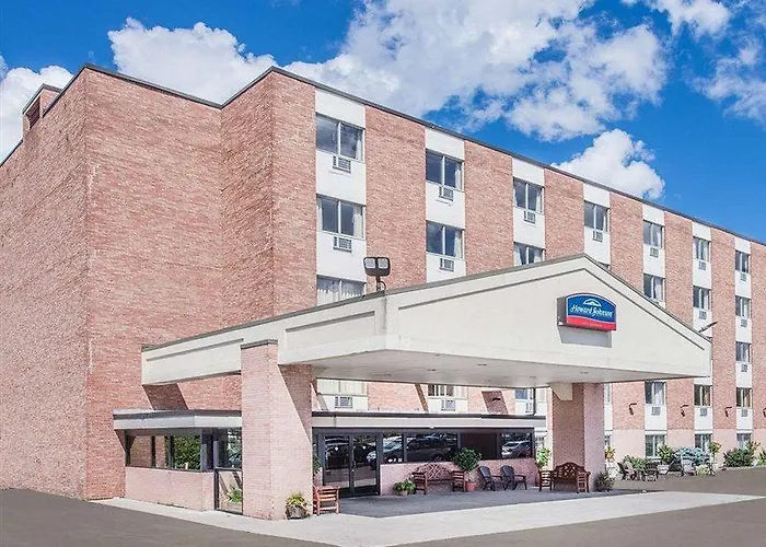 The Niagara Inn Niagara Falls
