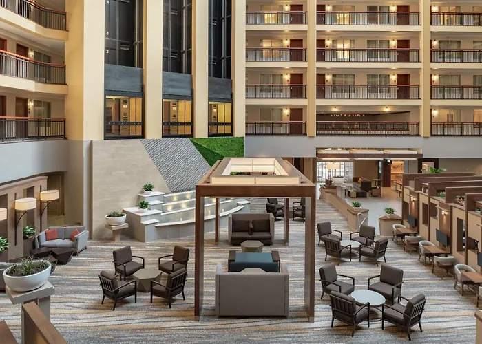 Embassy Suites By Hilton Cleveland Rockside Independence