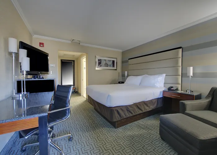 Holiday Inn Plainview-Long Island By Ihg
