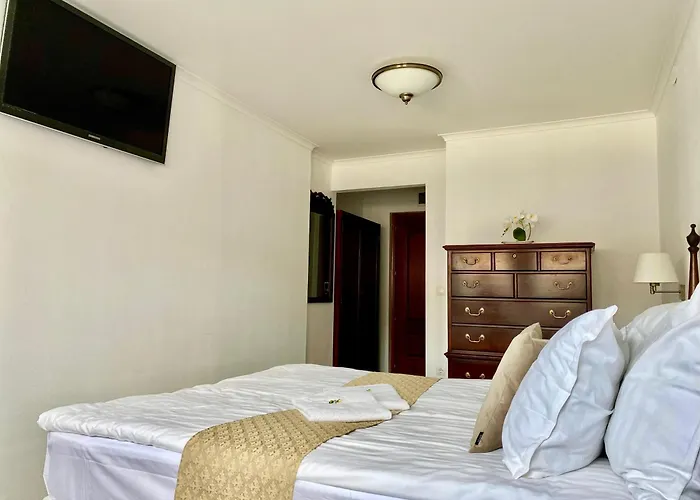 Opera16 Guestrooms