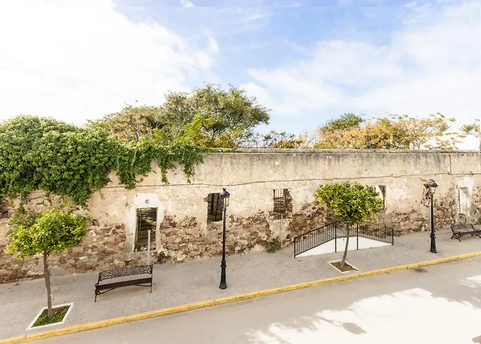 Hostal La Muralla Zahara de los Atunes
