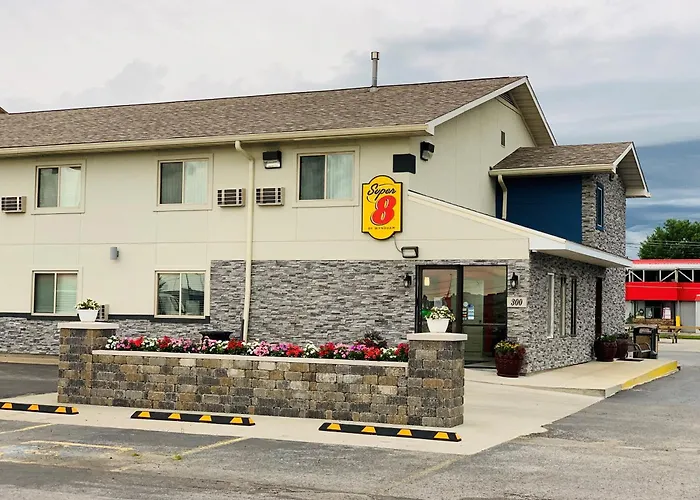 Super 8 By Wyndham Moberly Mo