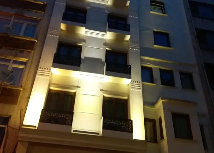 Orient Hotel
