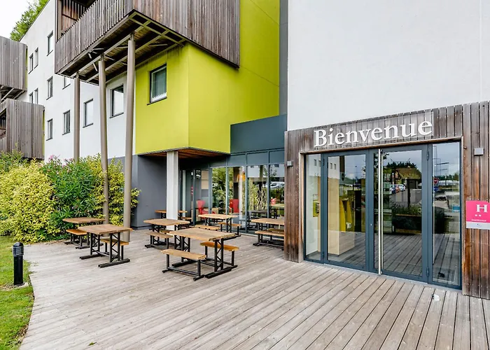 B&B HOTEL Bordeaux Est Tresses