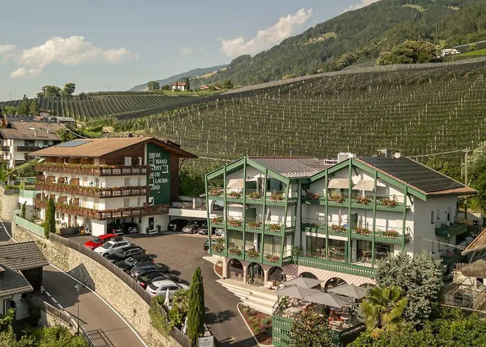 Hotel Garni Höfler Fernblick Schenna