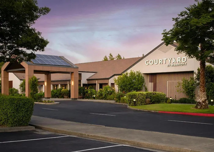 Courtyard By Marriott Vacaville