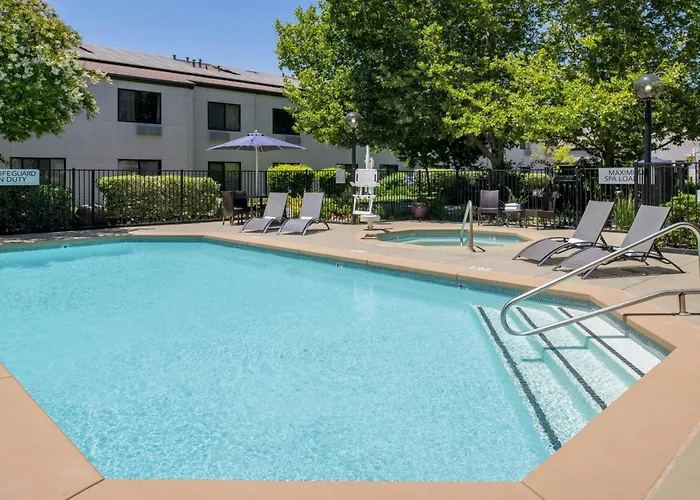 Courtyard By Marriott Vacaville