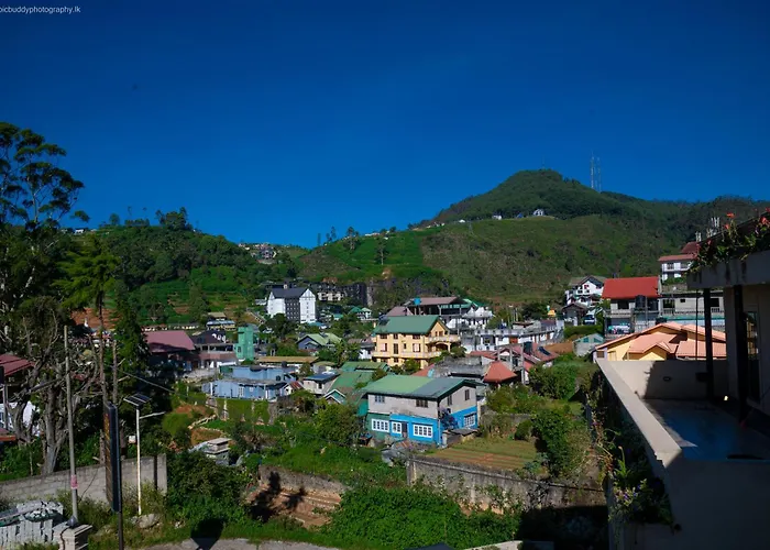 Twin Villa Red - Luxury Villa With Mountain View Nuwara Eliya
