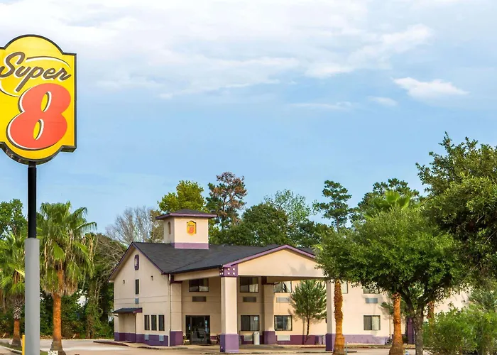 Super 8 By Wyndham Cleveland Tx Hotel