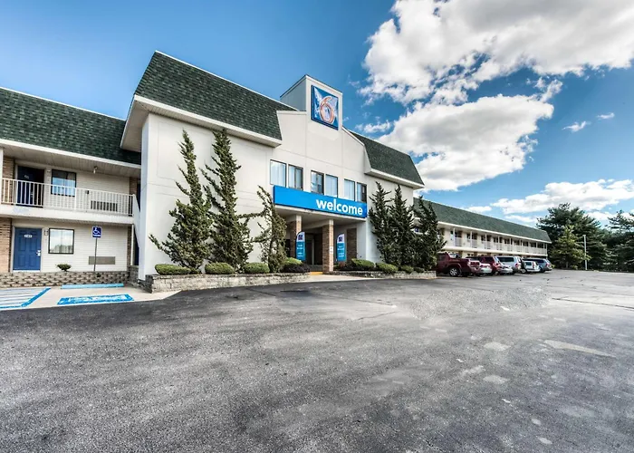 Motel 6-Niantic, Ct - New London