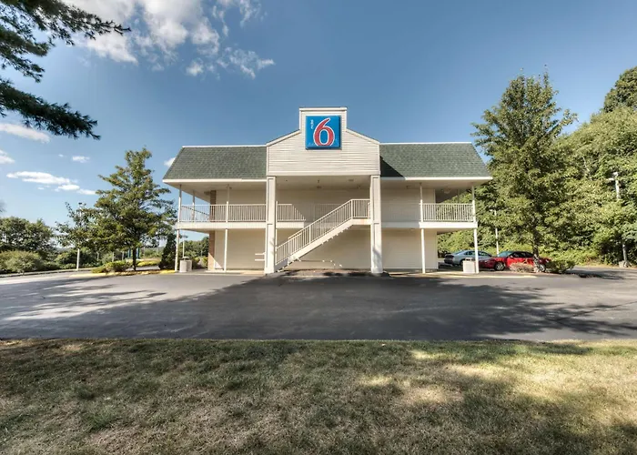 Motel 6-Niantic, Ct - New London