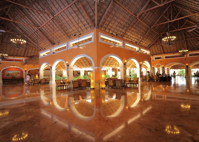 Barcelo Maya Colonial