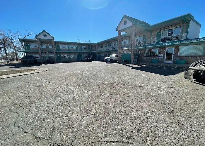 Satellite Motel