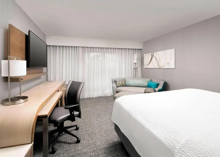 Courtyard By Marriott Portland Hillsboro Hotel