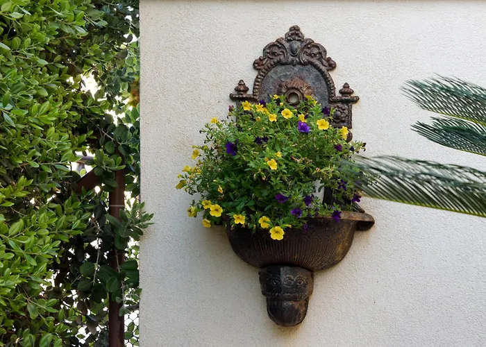 Athena Bed & Breakfast