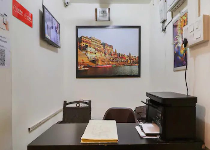 Hotel O Golden Cafe